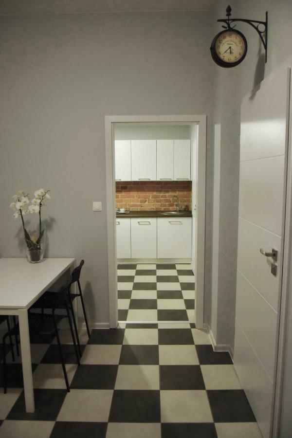 Хостел Loft Вроцлав Экстерьер фото